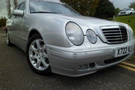 Mercedes-Benz E Class E200  2.0