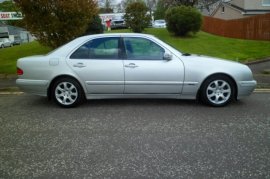 Mercedes-Benz E Class E200  2.0