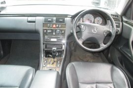 Mercedes-Benz E Class E220   2.2