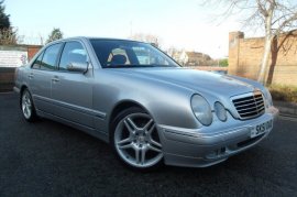 Mercedes-Benz E Class E200 Classic 4dr Auto 2.2