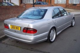 Mercedes-Benz E Class E240  Auto [2.6]