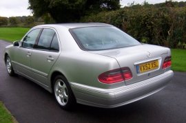Mercedes-Benz E Class E200 Classic 4dr Auto 2.0