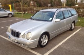 Mercedes-Benz E Class E320 C 3.2