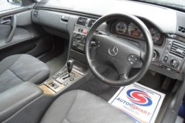 Mercedes-Benz E Class E320   3.2