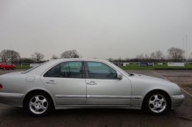 Mercedes-Benz E Class E320   Auto 3.2