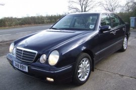 Mercedes-Benz E Class E320 CDi Elegance 4dr Tip Au