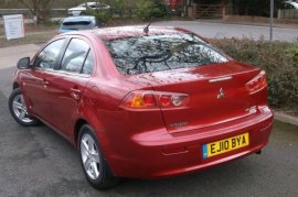 Mitsubishi Lancer 1.5 SE