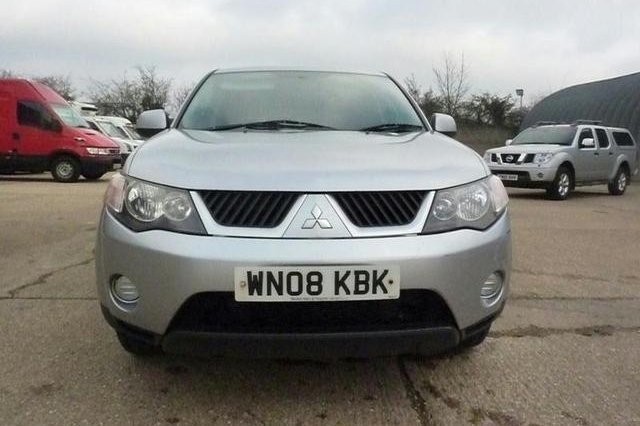Mitsubishi Outlander 2.4