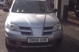 Mitsubishi Outlander 2.4
