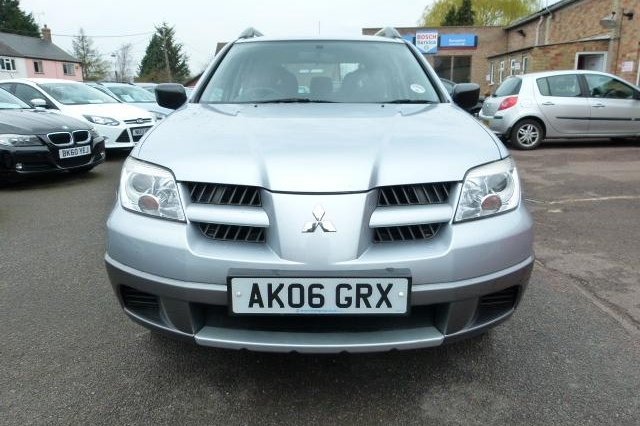 Mitsubishi Outlander 2.4