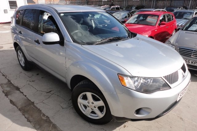 Mitsubishi Outlander 2.0