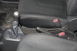 Toyota YARIS 5-DR 1.33 VVT-i TR