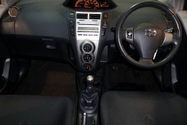 Toyota Yaris 1.33 VVT-i TR