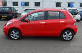 Toyota Yaris 1.33 VVT-i TR