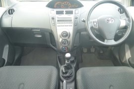 Toyota Yaris 1.33 VVT-i TR