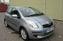 Toyota Yaris 1.3 VVT-i TR