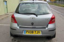 Toyota Yaris 1.3 VVT-i TR