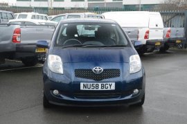 Toyota YARIS 3-DR 1.3 VVT-i T3 3dr
