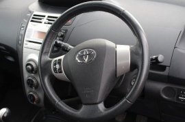 Toyota YARIS 5-DR 1.4 D-4D