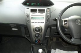 Toyota Yaris 1.33 VVT-i TR