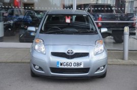 Toyota YARIS 5-DR 1.33 VVT-i TR