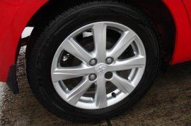 Toyota Yaris 1.33 VVT-i TR