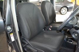 Toyota Yaris T SPIRIT VVT-I