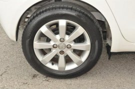 Toyota YARIS 5-DR 1.3 VVT-i T