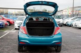Toyota YARIS 3-DR 1.33 VVT-i