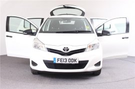 Toyota Yaris 1.0 VVT-I T2