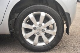 Toyota Yaris T SPIRIT VVT-I