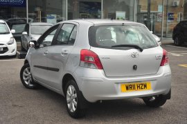Toyota Yaris T SPIRIT VVT-I