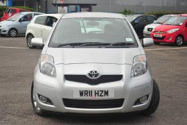 Toyota Yaris T SPIRIT VVT-I