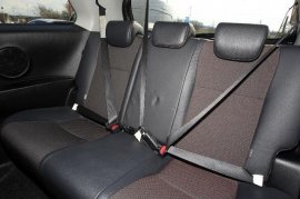 Toyota YARIS 3-DR 1.33 VVT-i SR