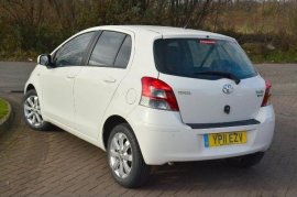 Toyota YARIS 5-DR 1.33 VVT-i T