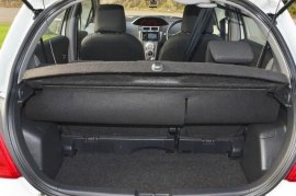 Toyota YARIS 5-DR 1.33 VVT-i T