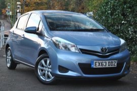 Toyota YARIS 5-DR 1.33 VVT-i TR