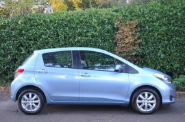 Toyota YARIS 5-DR 1.33 VVT-i TR