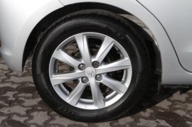 Toyota YARIS 5-DR 1.4 D-4D