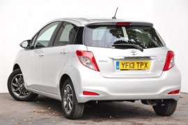 Toyota YARIS 5-DR 1.0 VVT-i