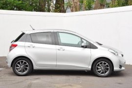 Toyota YARIS 5-DR 1.0 VVT-i