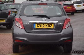 Toyota YARIS 3-DR 1.33 VVT-i TR