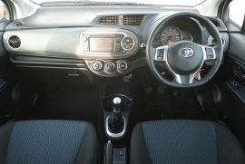 Toyota Yaris 1.33 VVT-i TR