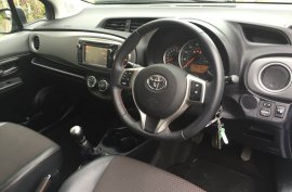 Toyota Yaris 1.33 VVT-i SR