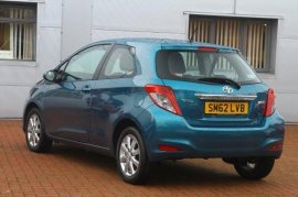 Toyota YARIS 3-DR 1.33 VVT-i TR