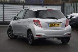 Toyota YARIS 5-DR 1.0 VVT-i