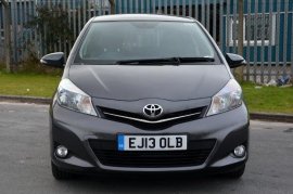 Toyota YARIS 3-DR 1.33 VVT-i SR