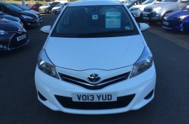 Toyota YARIS 5-DR 1.33 VVT-i TR