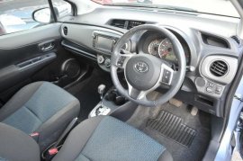 Toyota YARIS 5-DR 1.33 VVT-i TR