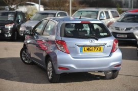 Toyota YARIS 5-DR 1.33 VVT-i TR